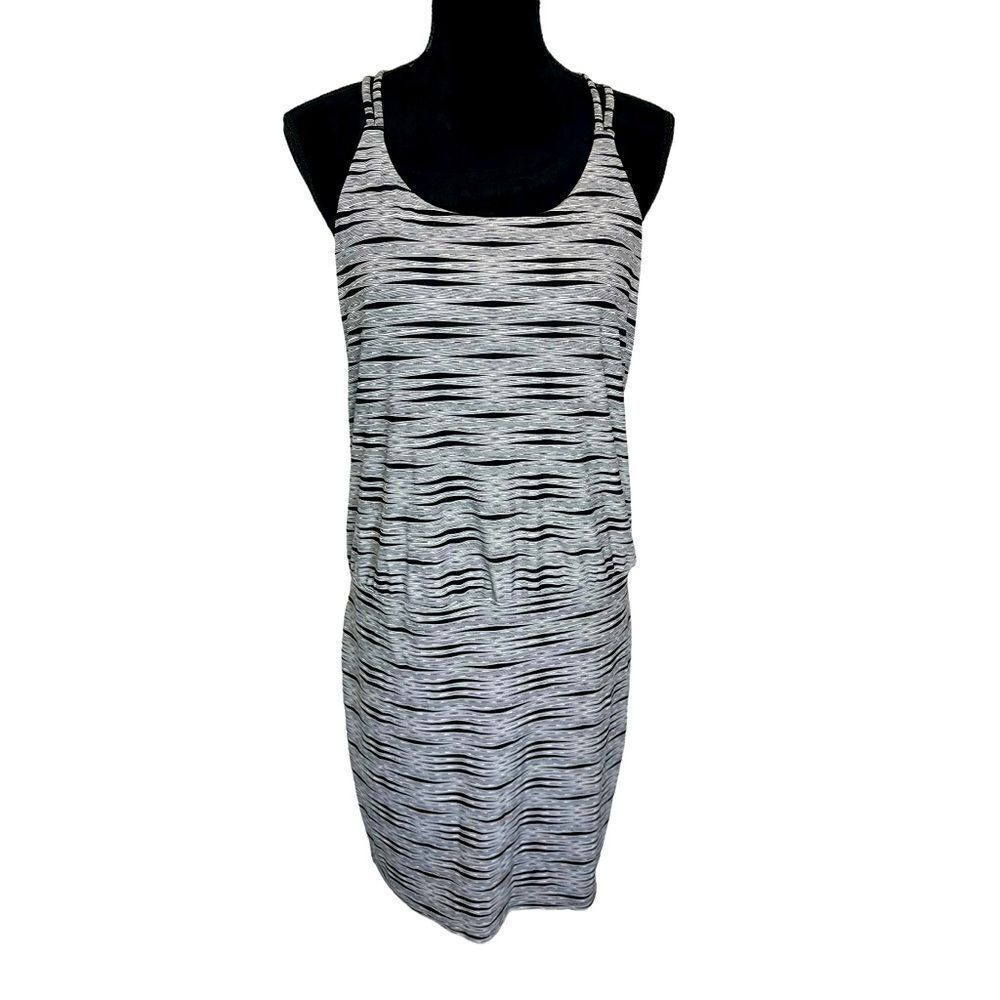 ATHLETA STRIPED RACERBACK ATHLETIC/WORKOUT KNEE LENGTH DRESS WOMENS SIZE MEDIUM